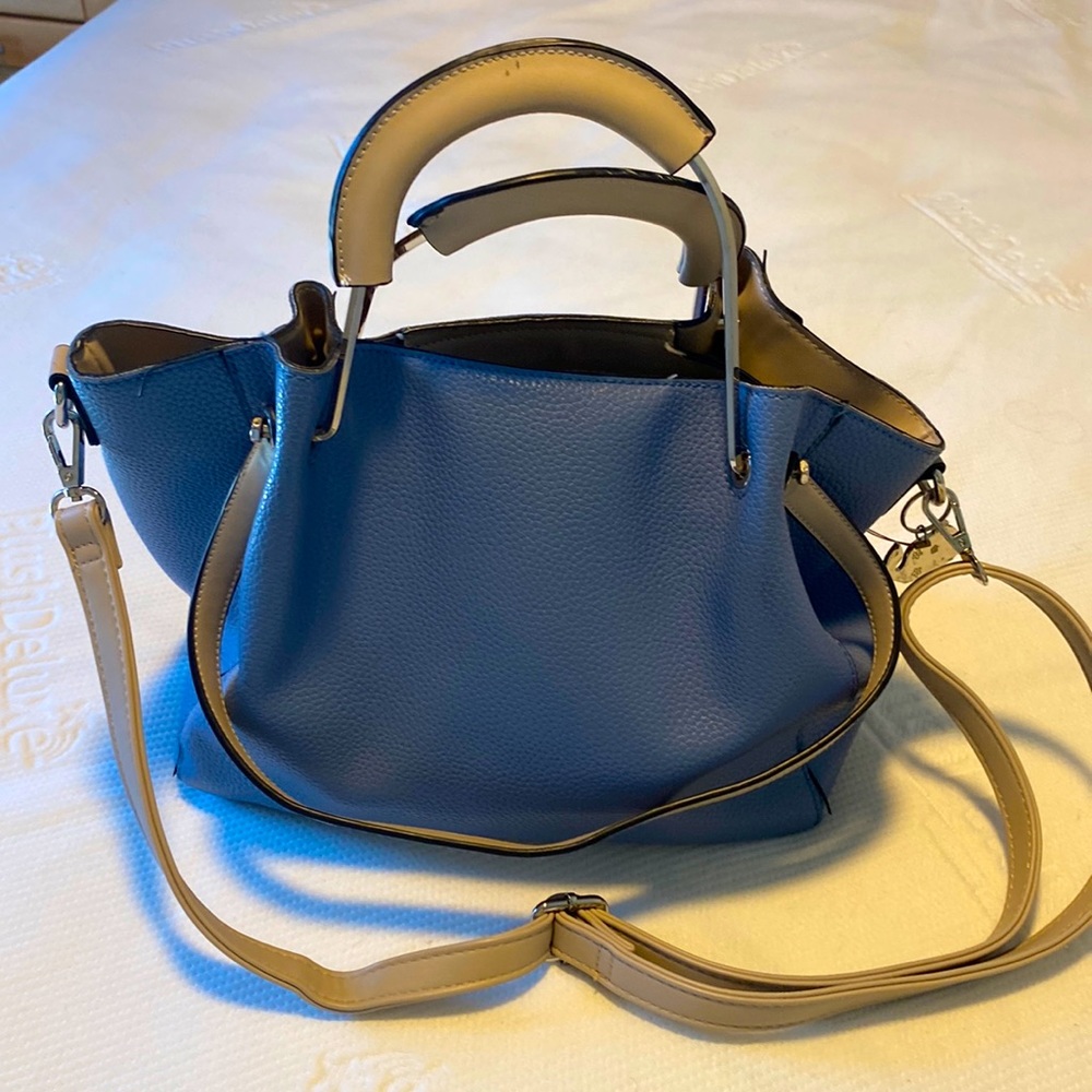 Medium size purse